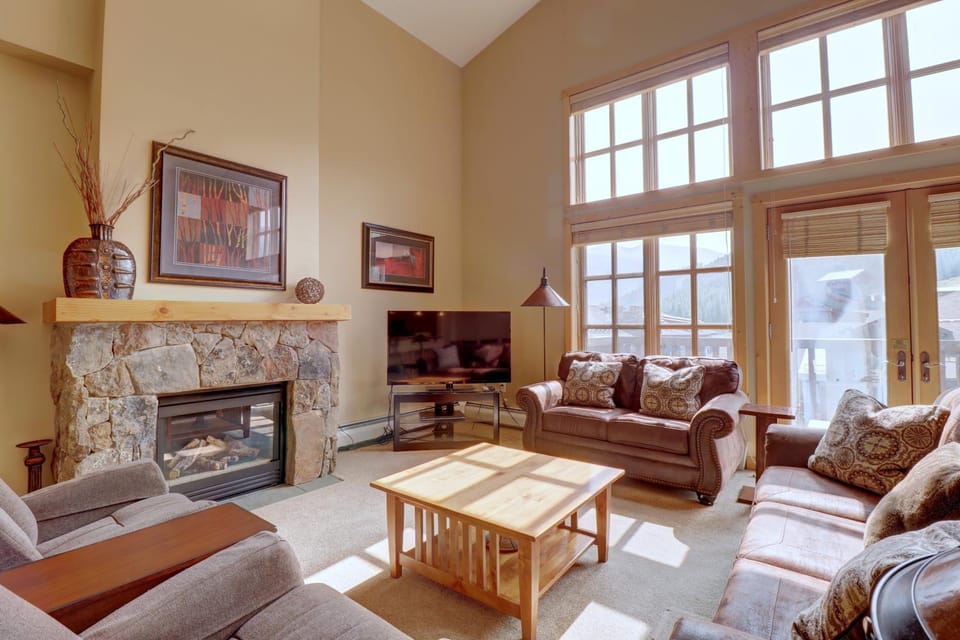 PP514 Passage Point Apartment in Summit County