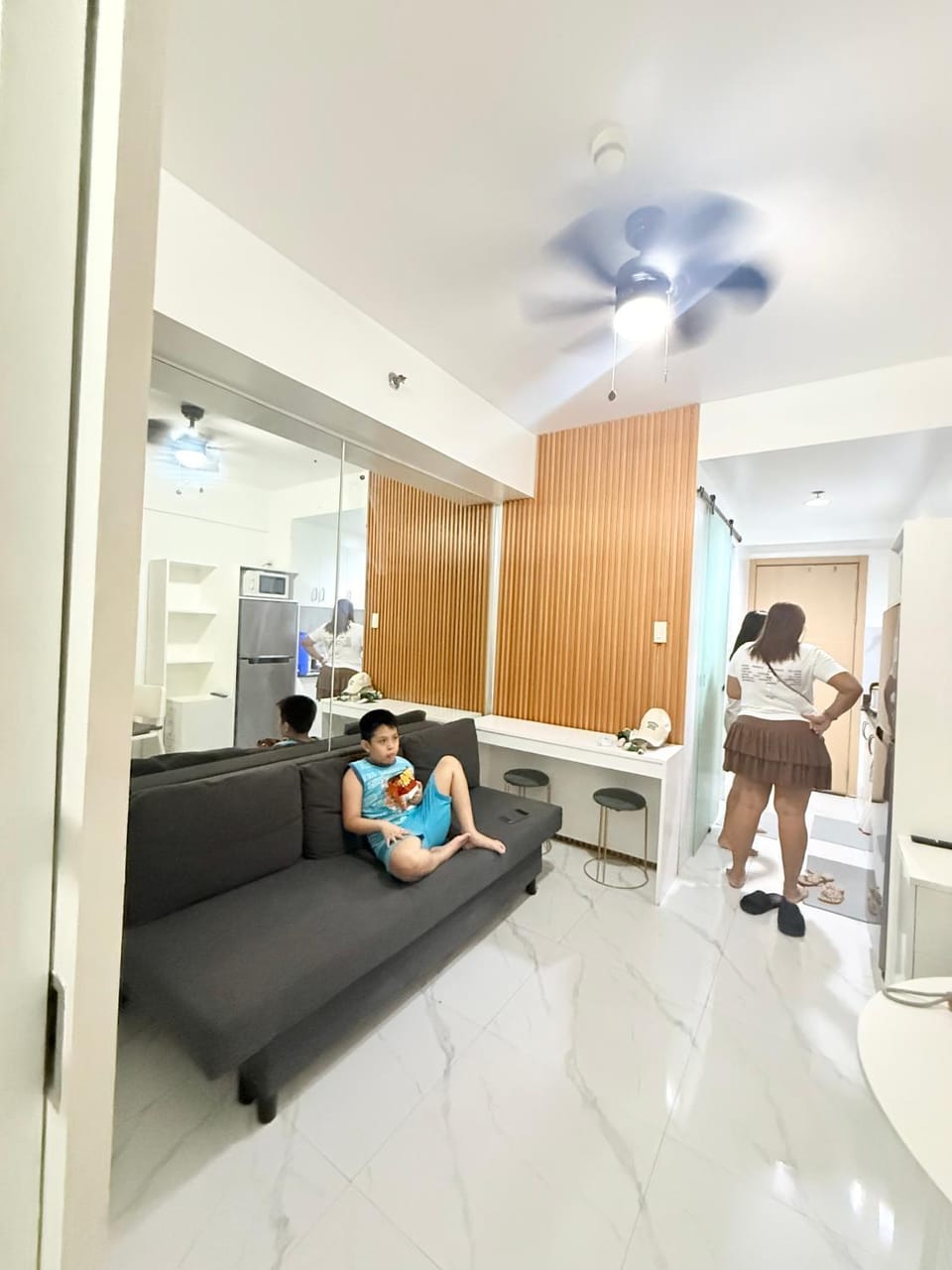 Photo of the whole room, Seating area, soundproof