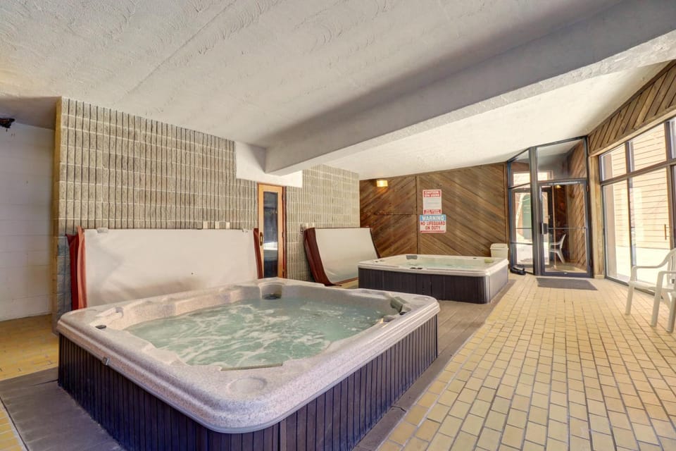 432 Marina Place Apartment in Dillon