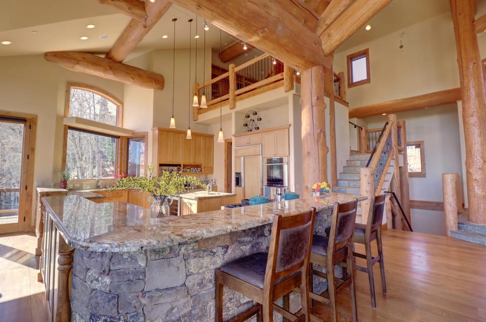 Good Elevations on Two Cabins Drive Cabin in Silverthorne