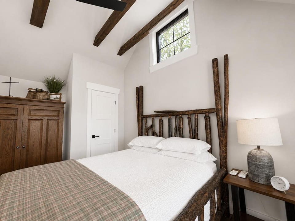 Bed, Bedroom, furniture, wardrobe