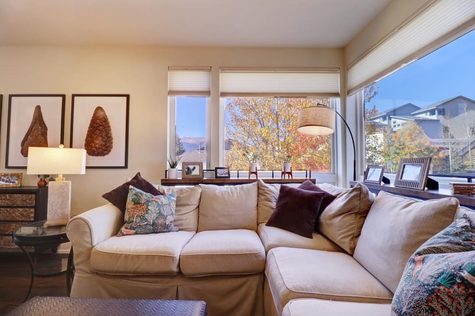 Sail Lofts 101 Apartment in Dillon