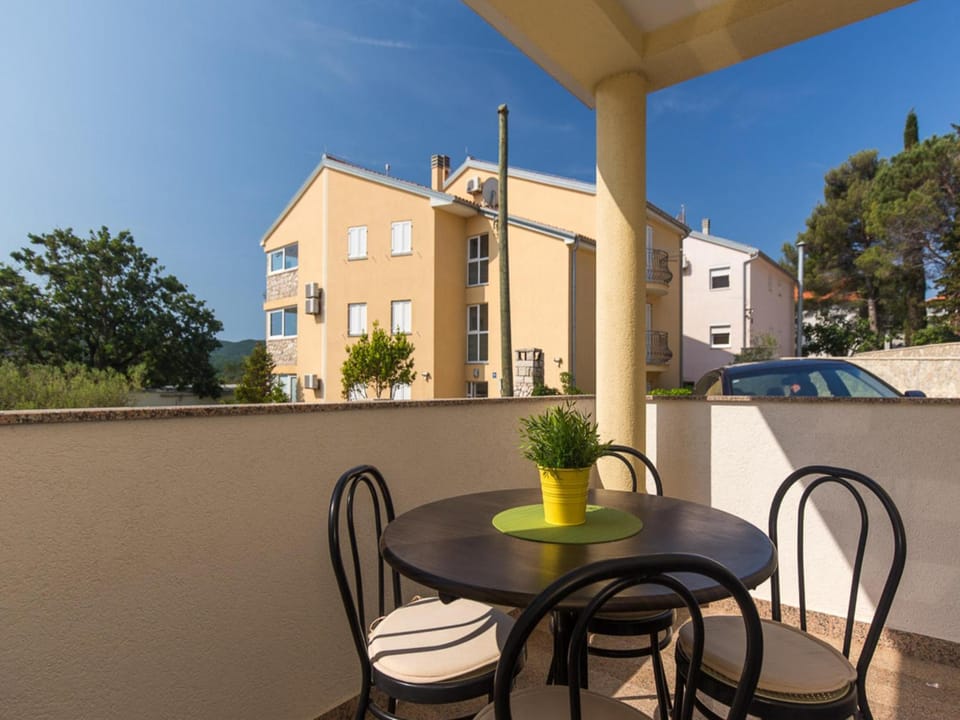 Balcony/Terrace, Balcony/Terrace