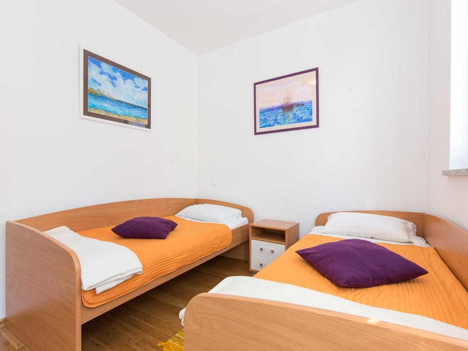 Bedroom, Bedroom