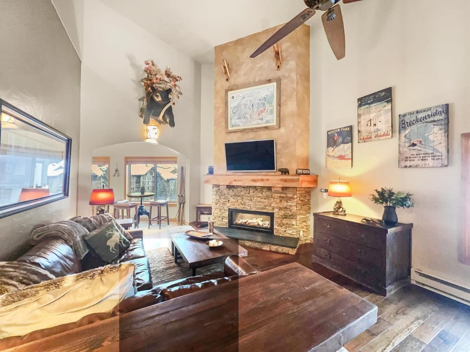 BE410 Bridge End Pet Friendly Apartment in Summit County