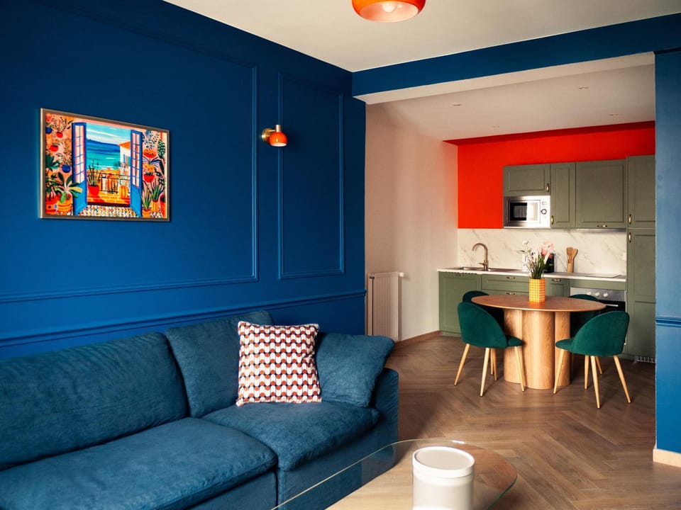 Living room, kitchen