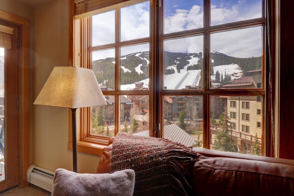 PP506 Passage Point Apartment in Summit County