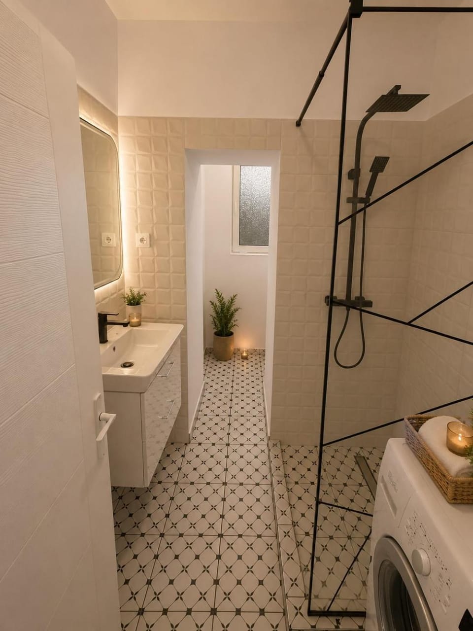Elegant Beige Studio - Cozy City Stay Apartment in Bucharest