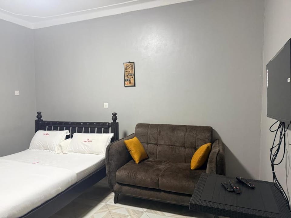 TRK Guest House Nansana Bed and Breakfast in Kampala
