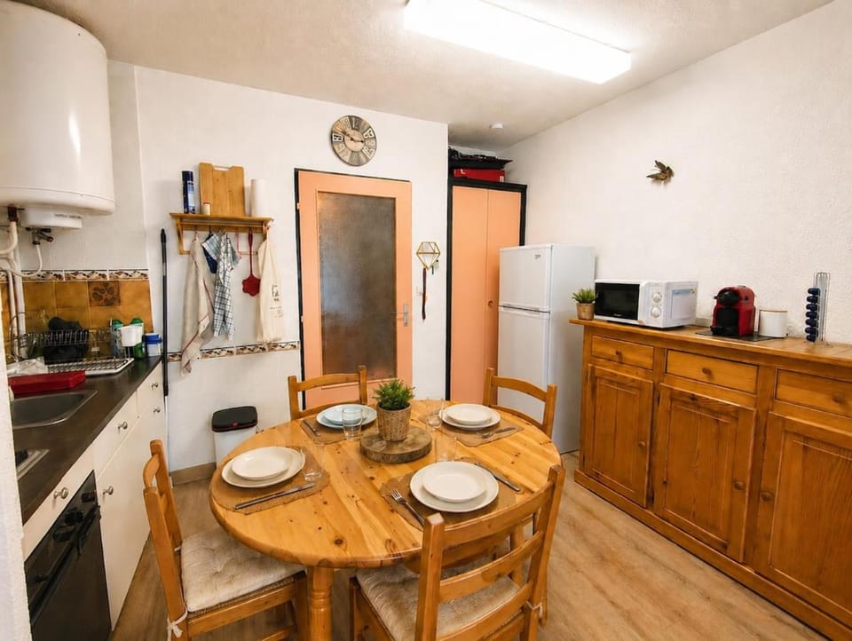Refuge de la Lladure RDC-Parking-Formiguères Apartment in Occitanie