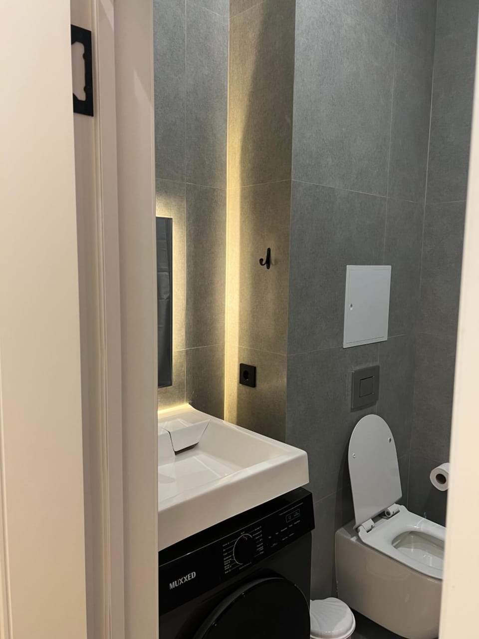 BEREKELI Studio Apartment in Almaty