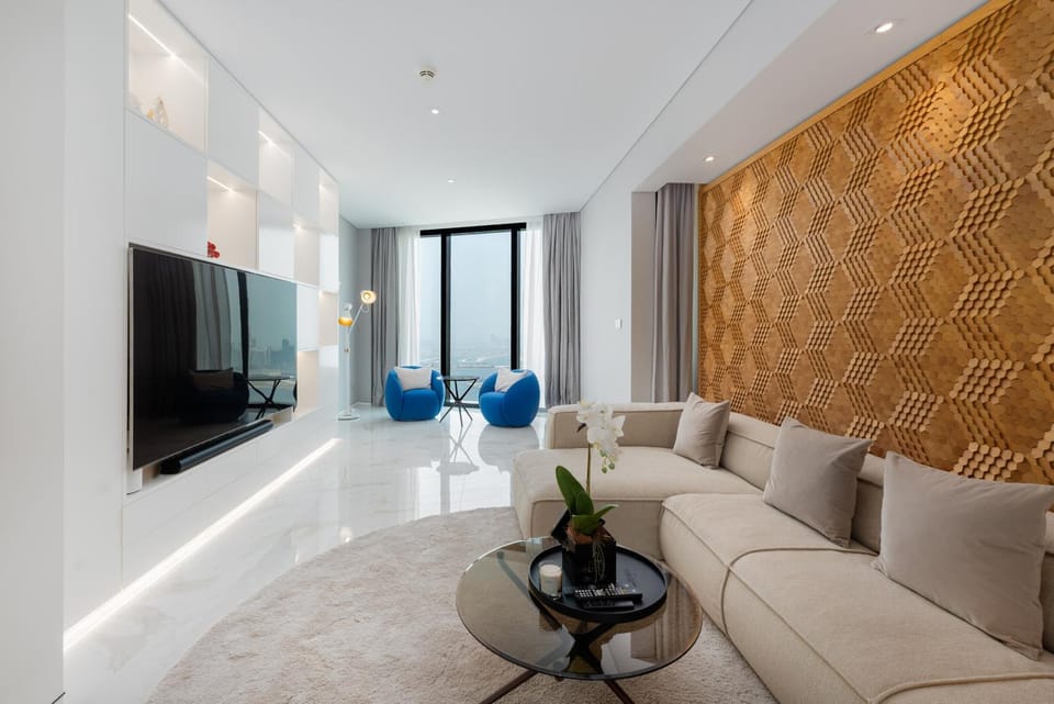 Address JBR Ain Dubai View, Jumeirah Beach Residence, Dubai Marina - Mint Stay Apartment in Dubai