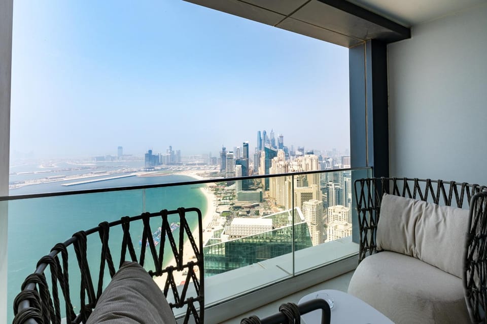 Address JBR Ain Dubai View, Jumeirah Beach Residence, Dubai Marina - Mint Stay Apartment in Dubai