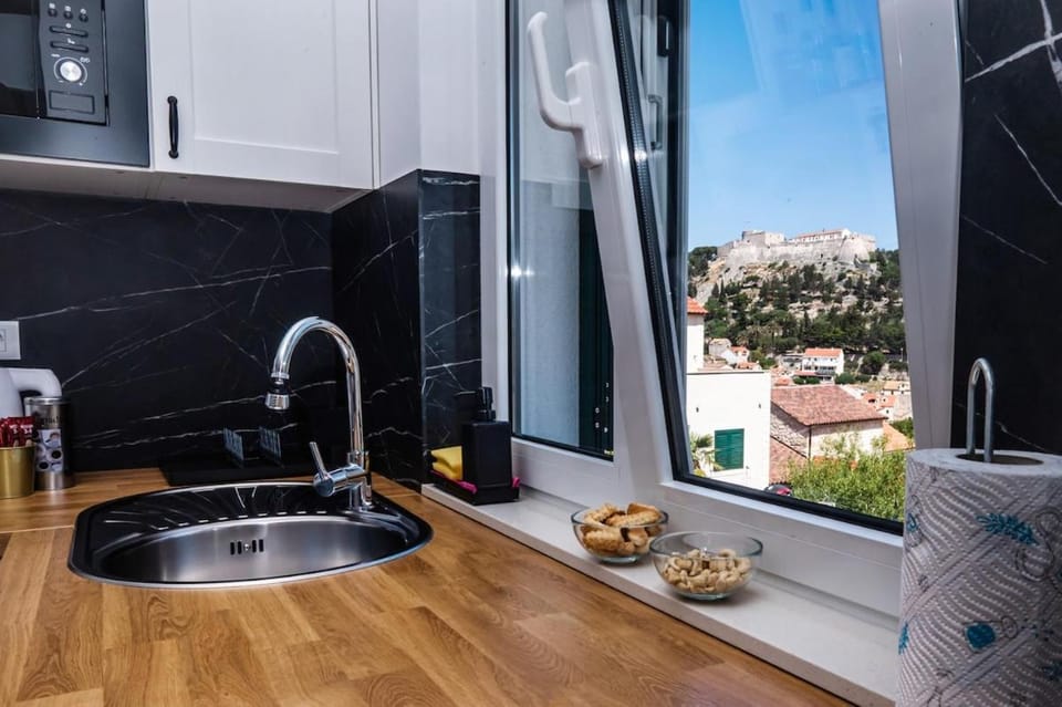 Marino Fortica view residence Apartment in Hvar