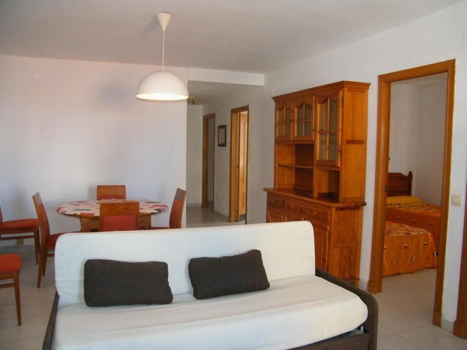 Amplio apartamento con piscina y parking - 6 pers. - ES-314-44 Apartment in Safor