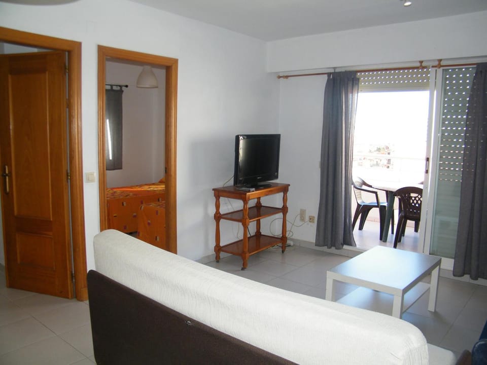 Amplio apartamento con piscina y parking - 6 pers. - ES-314-44 Apartment in Safor