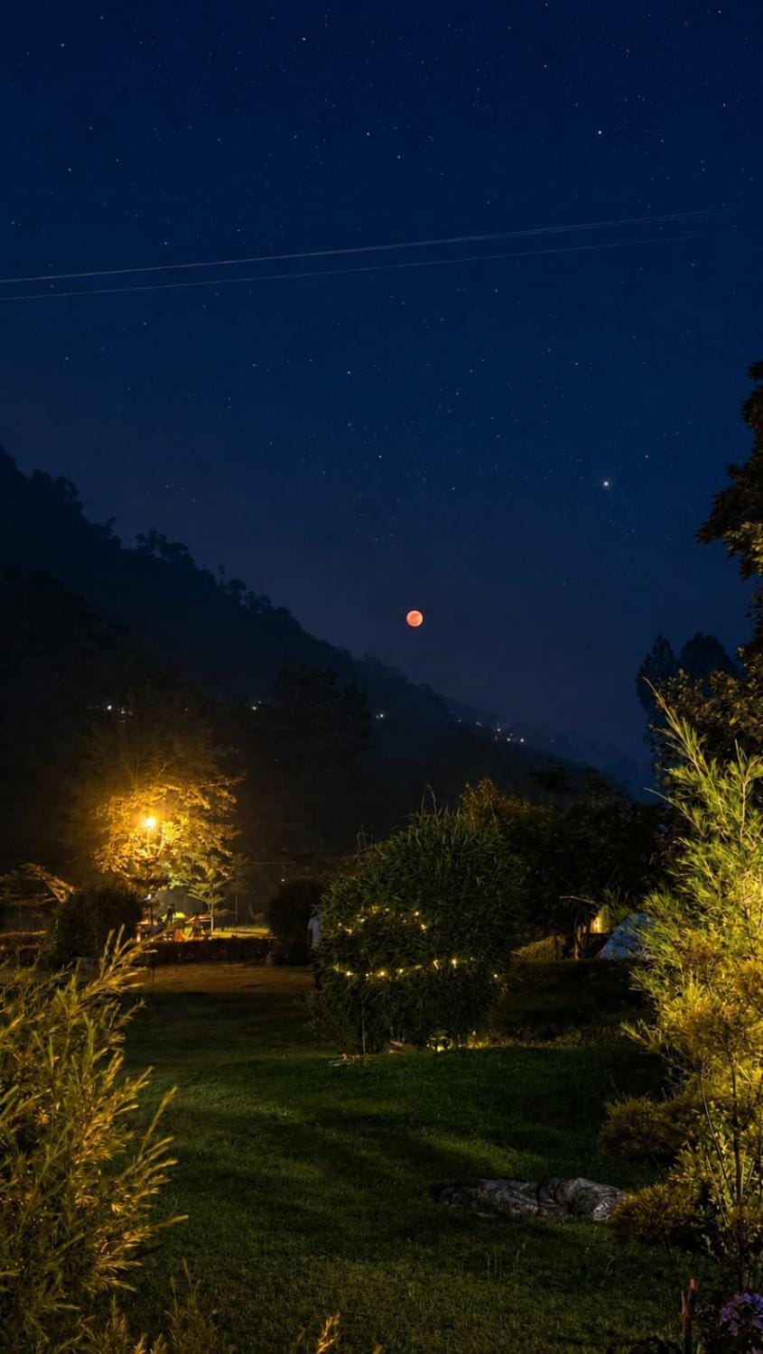 River & Valley By Vayustays Luxury tent in Uttarakhand