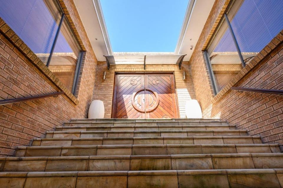 Diamond Style Guesthouse Bed and Breakfast in Port Elizabeth