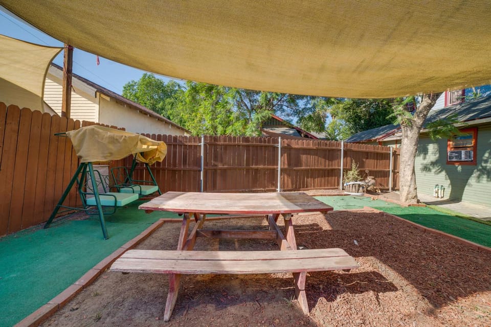 1/2 Mi to Dtwn! Nurse-Ready Rental in Riverside House in Riverside