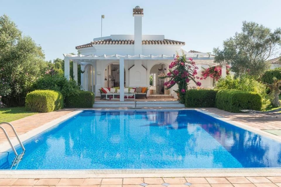 4-Bedroom Golf Villa in Benalup Casas Viejas Villa in La Janda