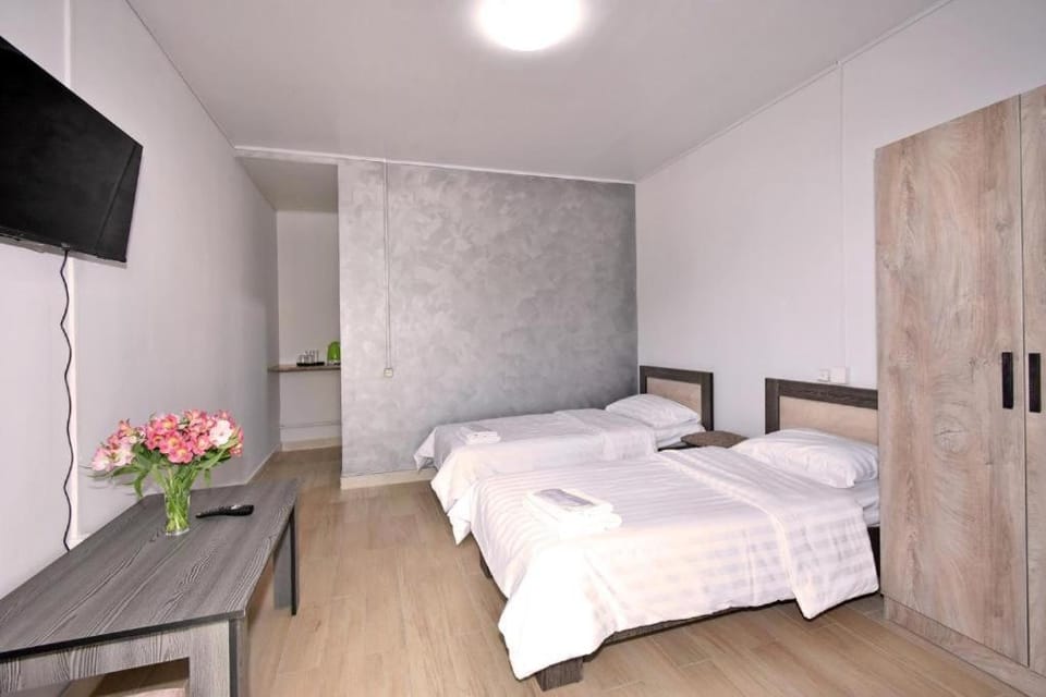 Zvartnots Hotel in Yerevan