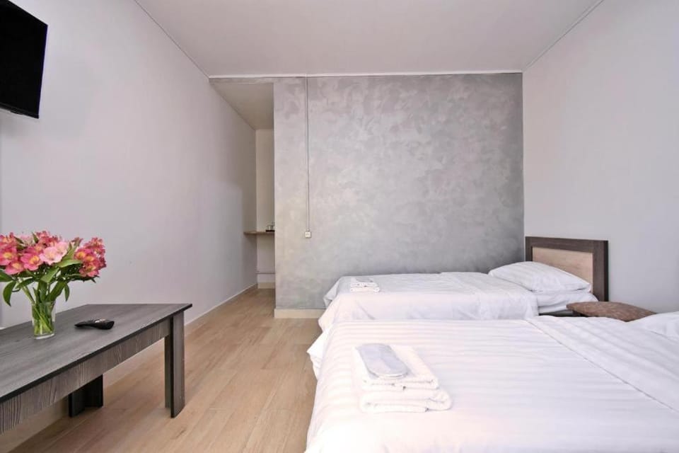 Zvartnots Hotel in Yerevan