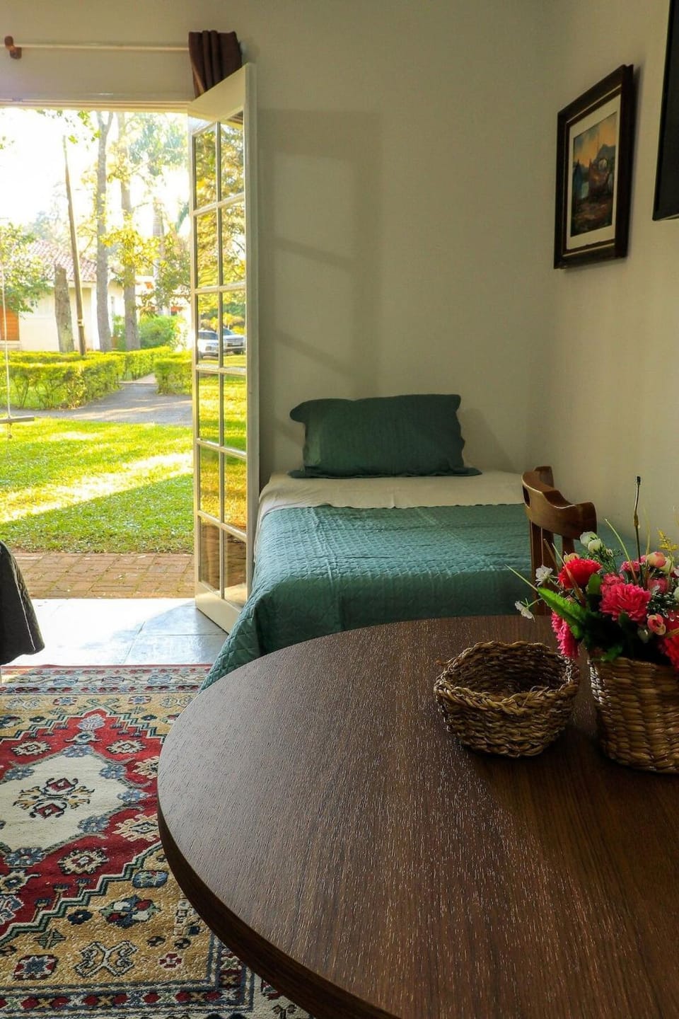 Peaceful Farm Suite Kitchen, Pools & Gardens Farm Stay in State of Paraná