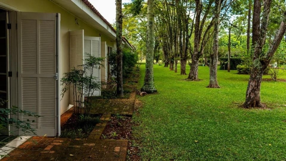 Tranquil Farm Stay Suite Pools & Nature Farm Stay in State of Paraná