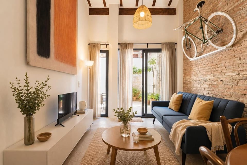 Marina Zen Suite N1 with terrace by Virkin Suites Apartment in Valencia