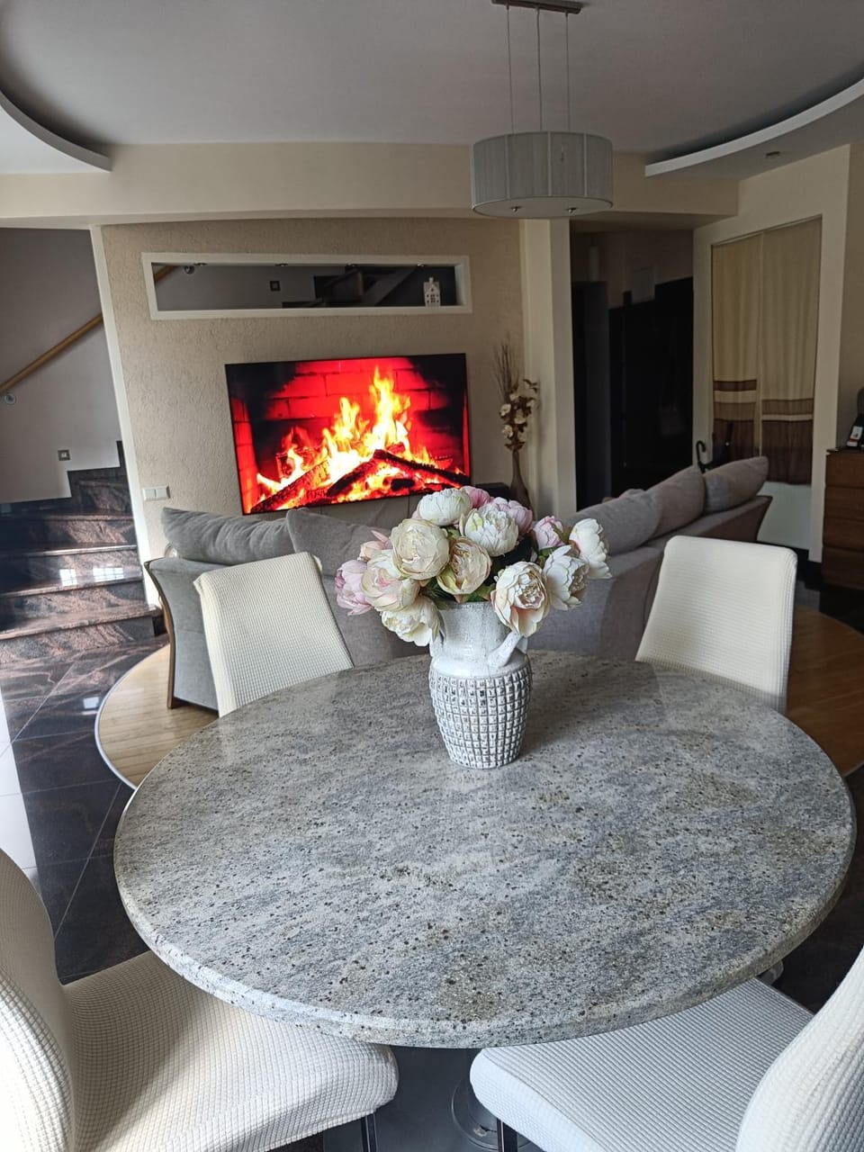 Elegant City Center Duplex with French Balkony Apartment in Latvia