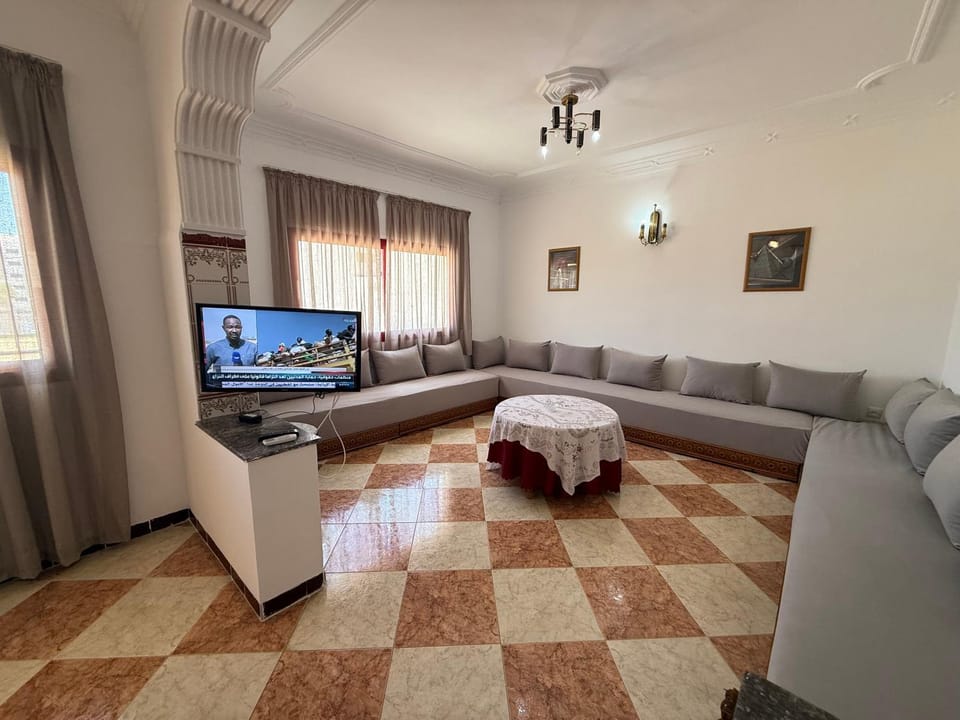 TV and multimedia, Living room, air conditioner