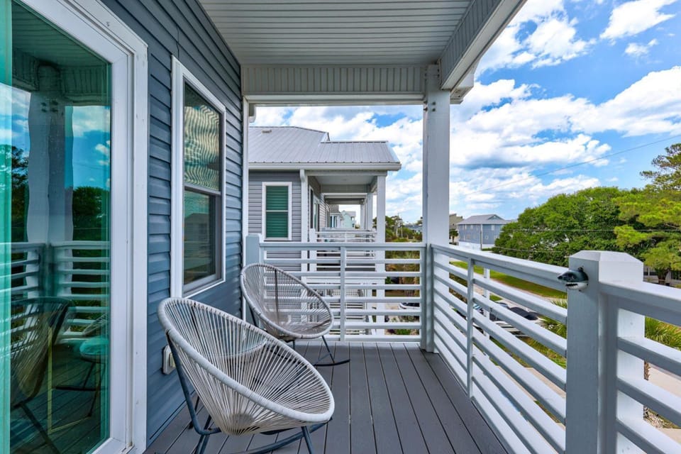 Avalanched to the Sea CBR House in Carolina Beach