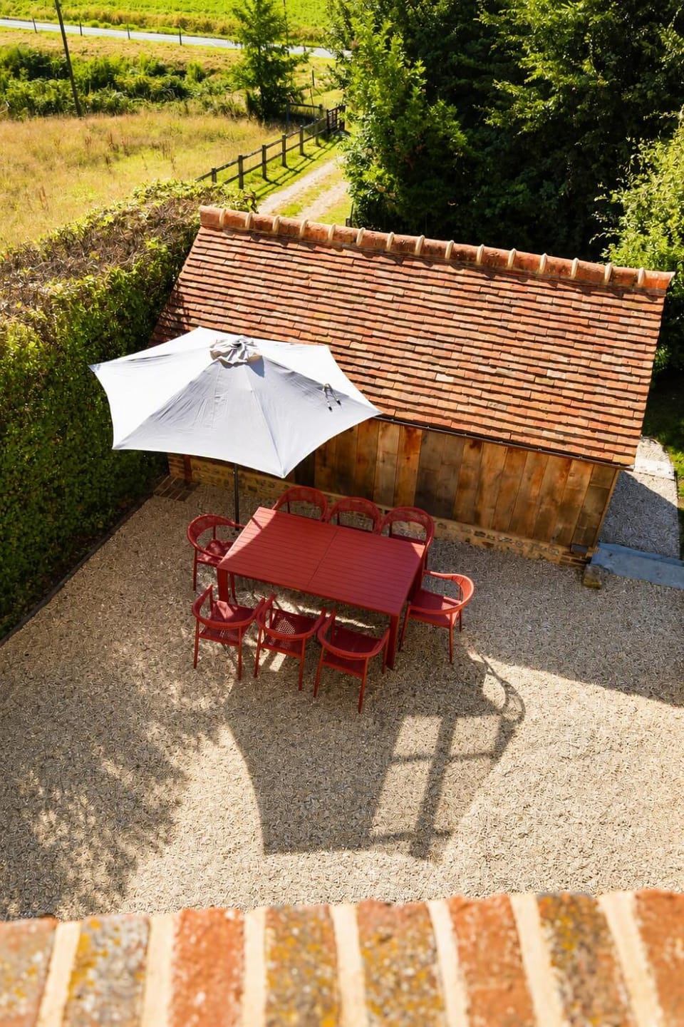 BBQ facilities, Garden, View (from property/room), Dining area, Garden view, sunbed, toaster, washing machine, air conditioner
