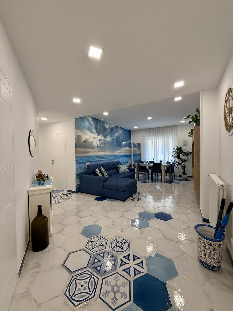 Communal lounge/ TV room, Living room, Lounge or bar, Seating area, fireplace