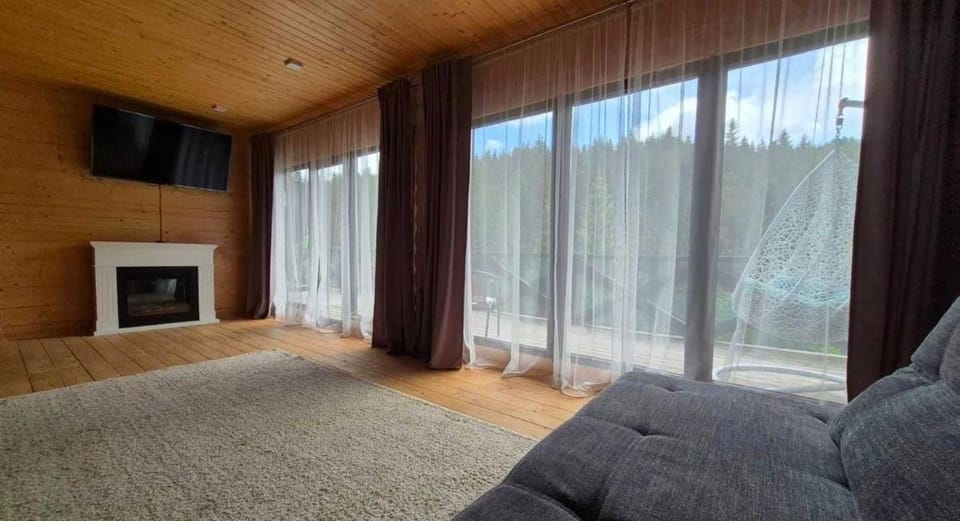 Forest House House in Ukraine
