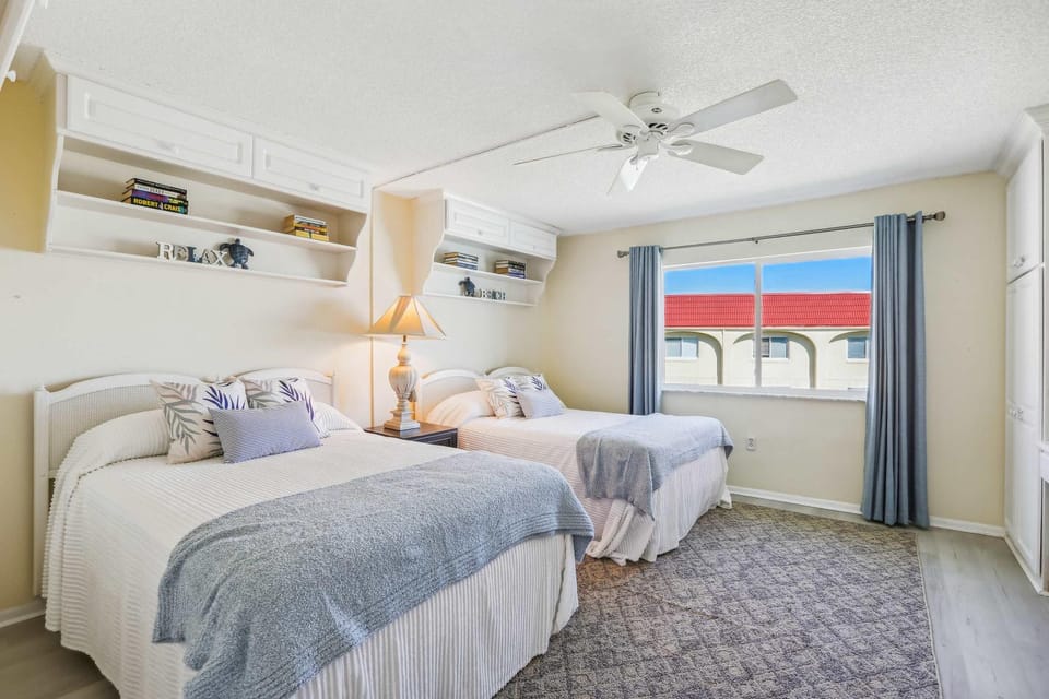 New Summer Deal: Free Fun and Beach Gear Credit House in Saint Augustine Beach
