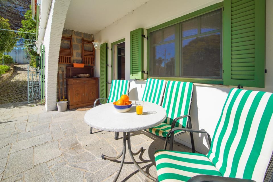 Villa Palmeira by MOJE Holiday Villa in Faro District