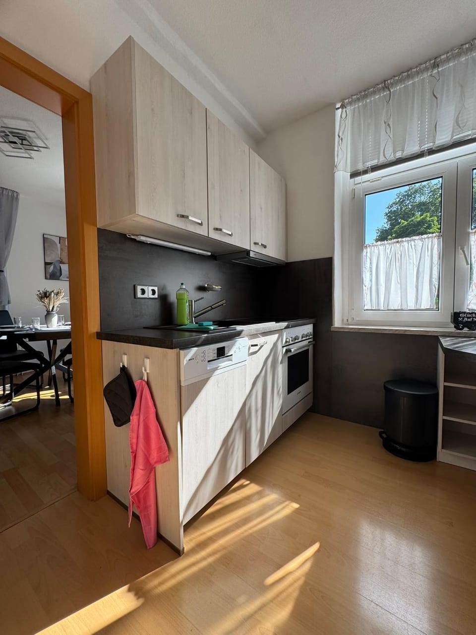 Kitchen or kitchenette, Dining area, dishwasher, oven, stove, toaster