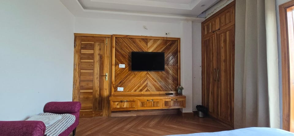 Paradise by Wonderland Stayz Apartment in Uttarakhand