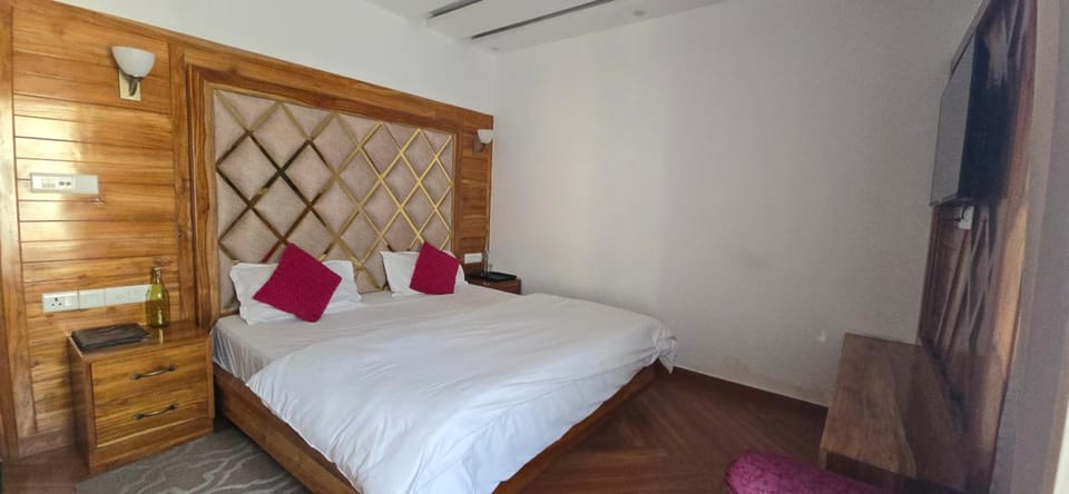 Paradise by Wonderland Stayz Apartment in Uttarakhand