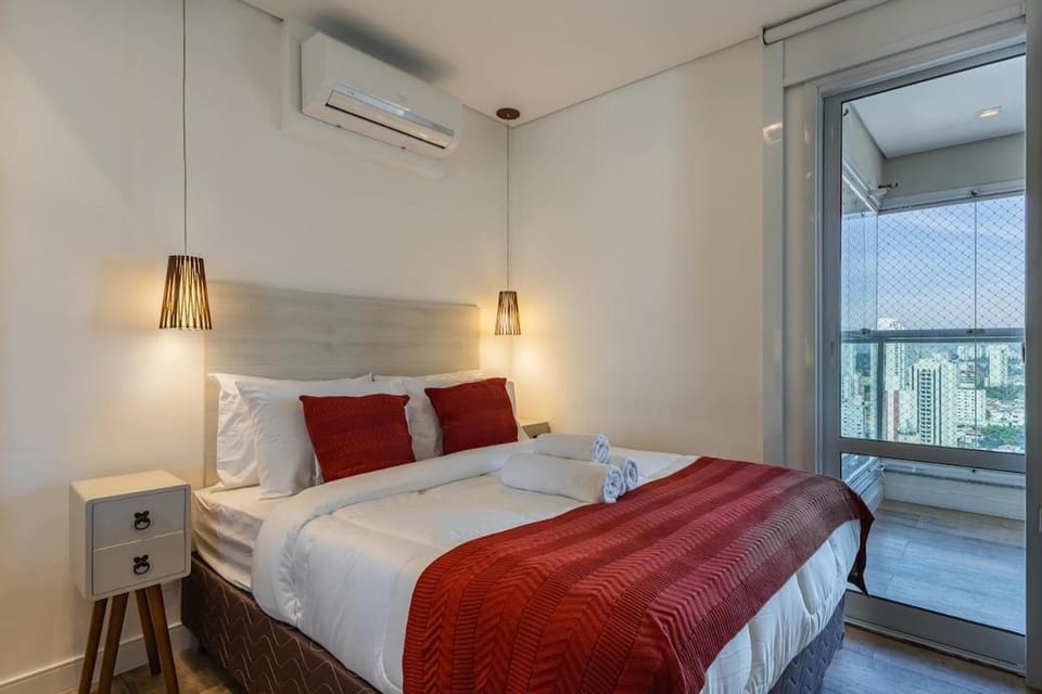 Campo Belo - Apto Decorado - Vista ampla para a cidade - Piscina Externa e Piscina Interna Aquecida - Academia completa - Mini mercado Apartment in Sao Paulo City