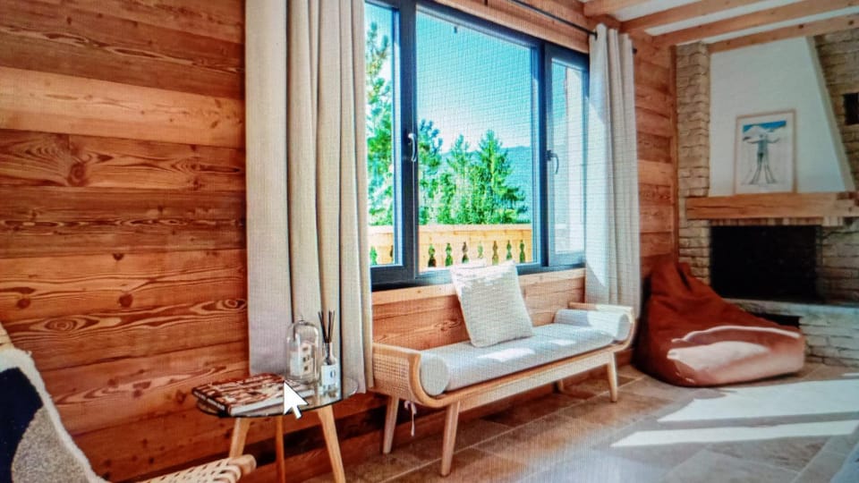 PIA Property - Charming and Cozy Apartment in Samoëns