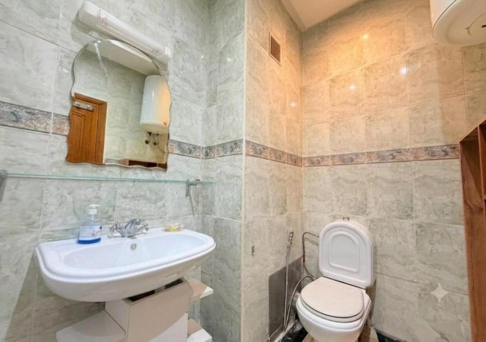 Toilet, Bathroom