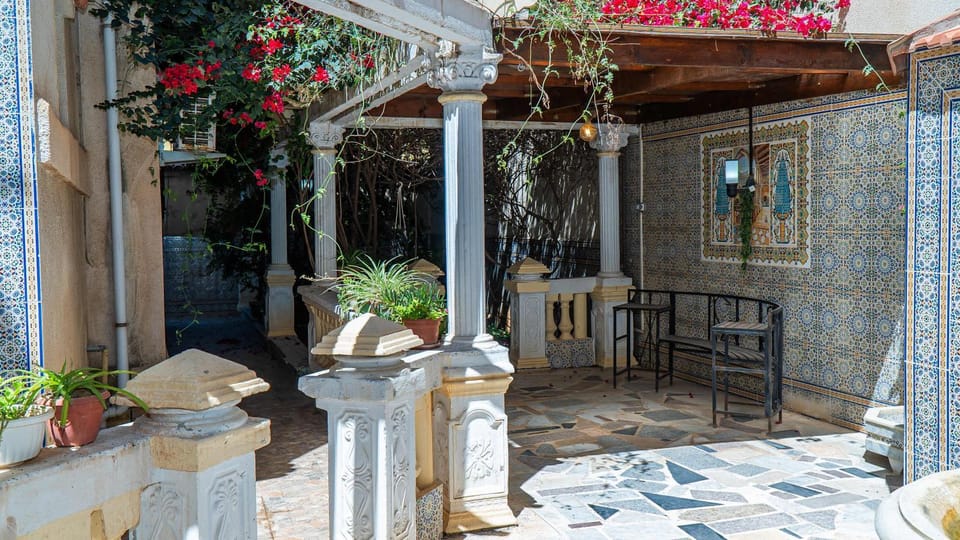 Villa 12 Guests Algiers Garden Beach 10 min Villa in Algeria