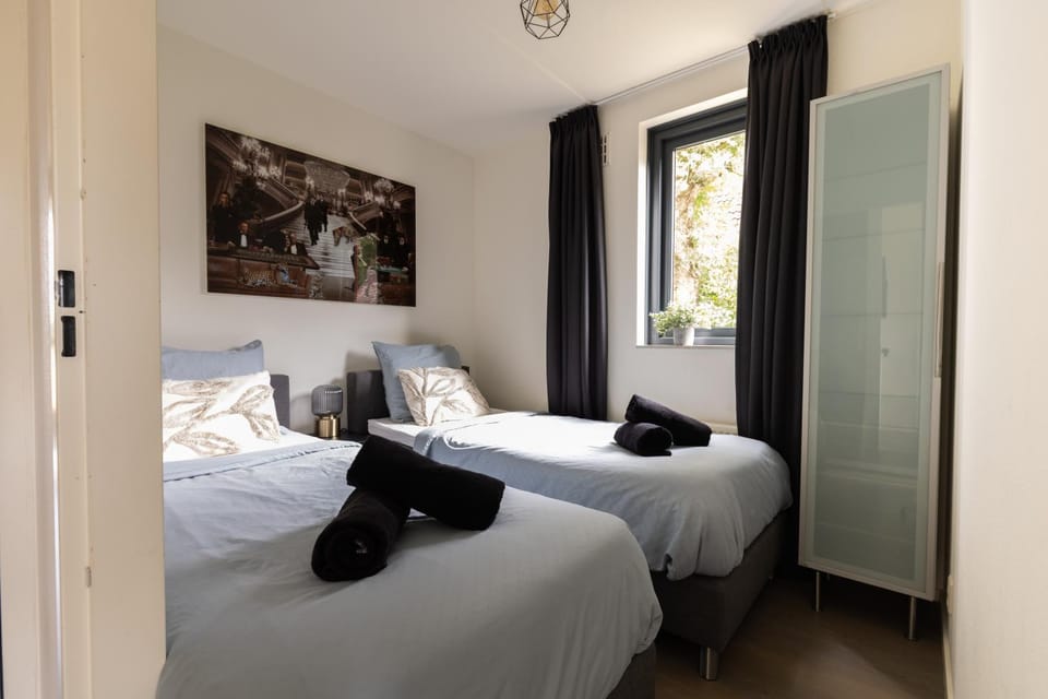 K-BA Lake view inclusief SUP board House in Gelderland, Netherlands