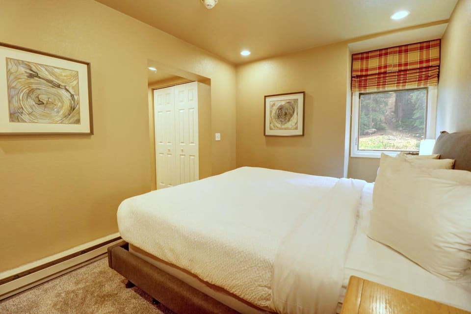 CM236 Copper Mtn Inn Apartment in Summit County
