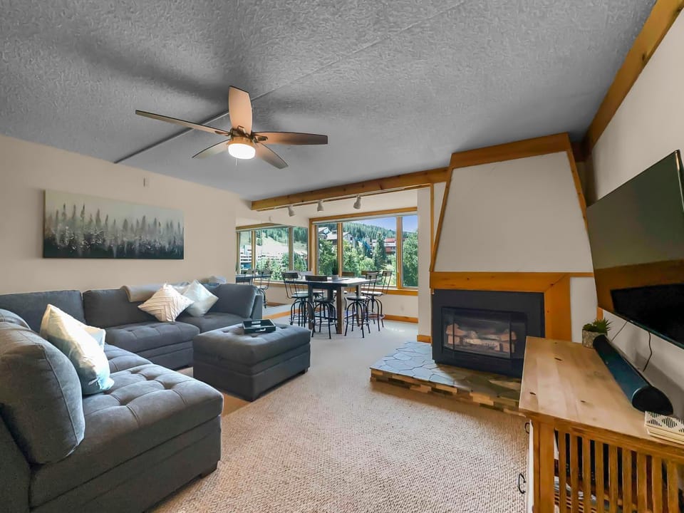 SH404 Summit House Apartment in Summit County