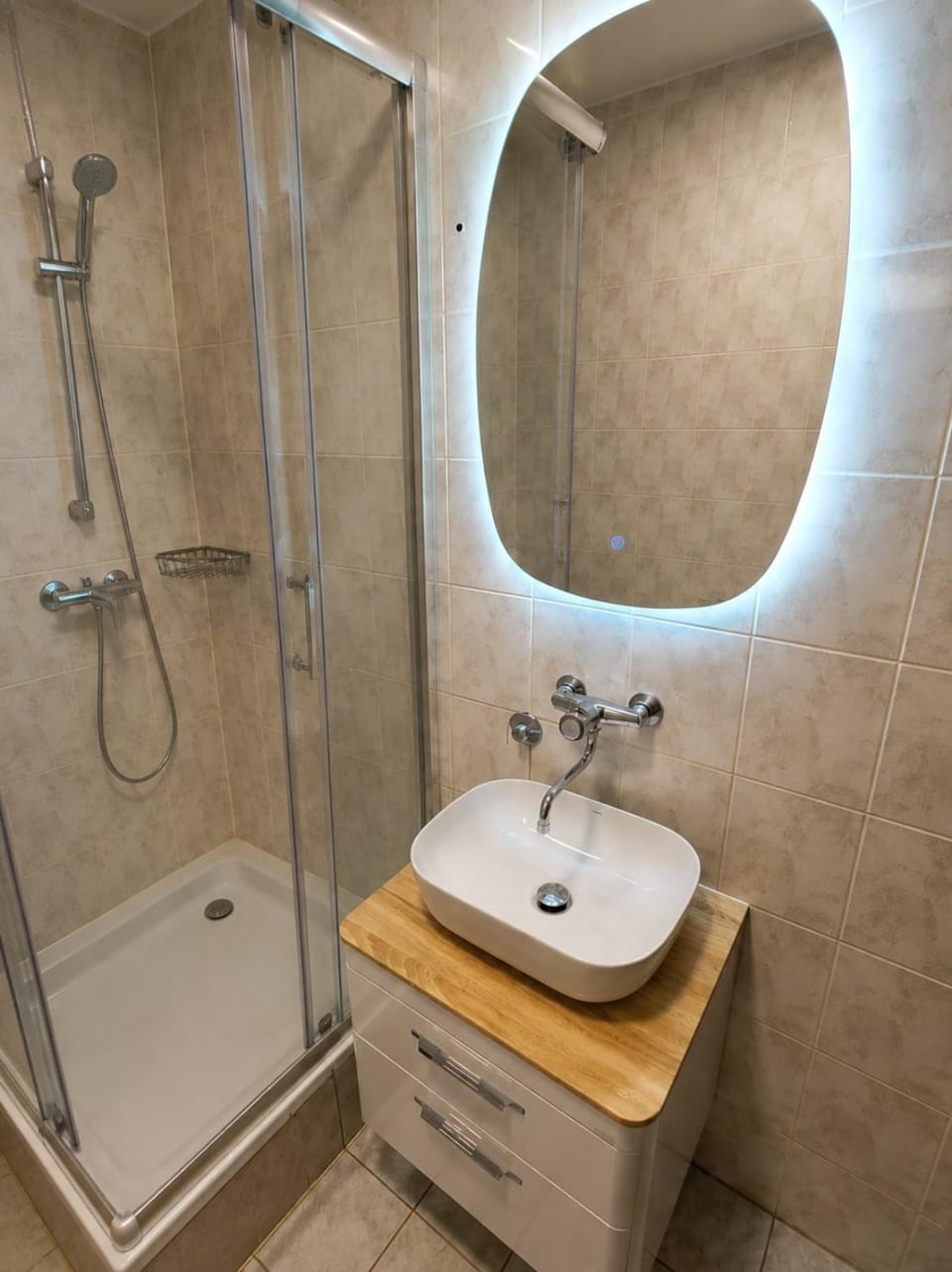 Shower, Bathroom