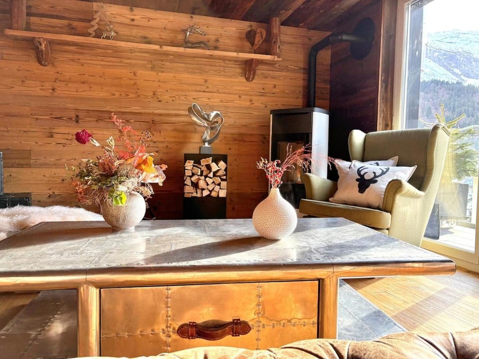 Alpine Chic Escape with Spa & Panoramic Views House in Canton of Bern (Region)