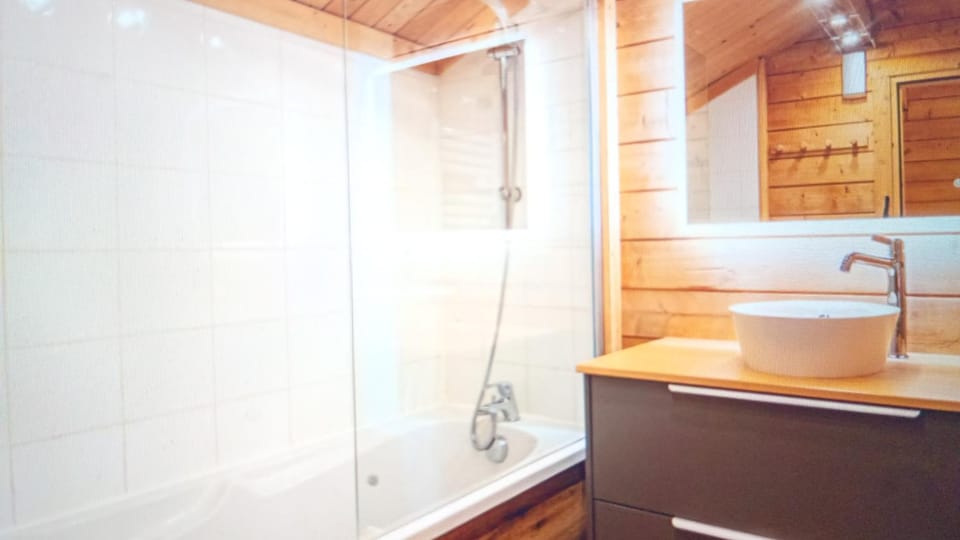 Alpiner Rückzugsort in Pettneu am Arlberg Apartment in Tyrol